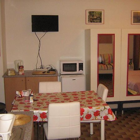 Flat In Milan 3公寓 客房 照片